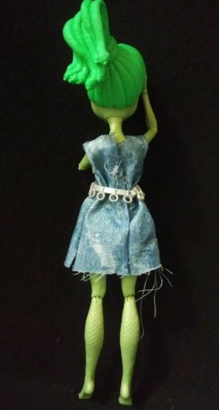 Monster High Doll - Create A Monster CAM Green Gorgon Missing a Hand 2