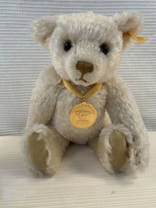 Steiff Jointed Danbury Teddy Bear.  Cre.  Metal Medallion Ear Tag 666018