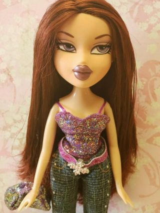 Bratz Doll Hollywood Style Dana In Clothes And Purse