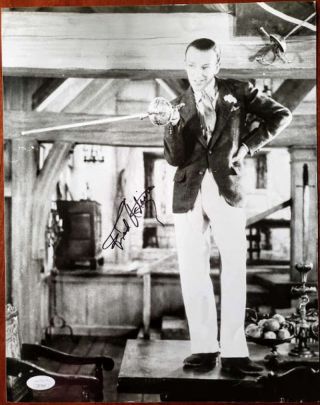 Fred Astaire Jsa Cert Hand Signed 11x14 Photo Autograph
