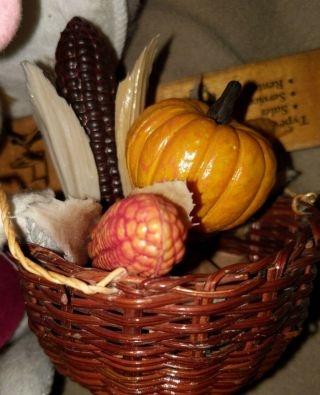Annalee 1995 Pilgrim Thanksgiving Mouse Mice Set With Basket 2