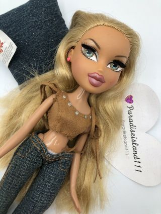 Bratz Doll Wild West Fianna - Rooted Lashes Laced Jeans Fringe Top
