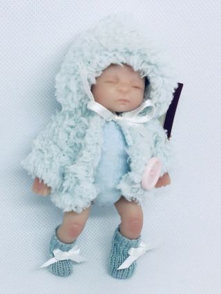 Ashton Drake Cute As A Button Doll Sweet As You Please 5 " Baby Doll