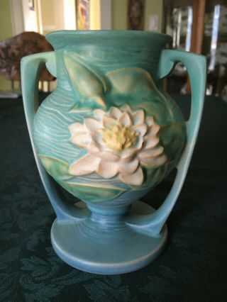 1943 Roseville Pottery - Blue Water Lily Vase (174 - 6)