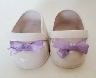 Cabbage Patch Kids Vtg White Mary Jane Shoes With A Purple Bow