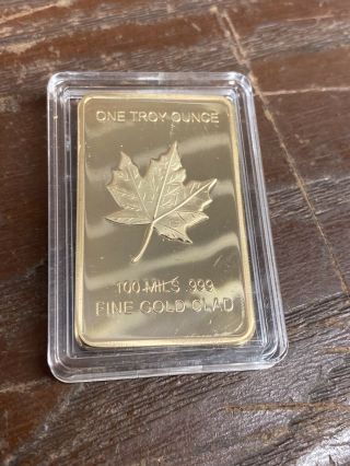 Gem / 1 One Troy Ounce Oz 100 Mils Canada Maple Leaf.  999 Fine Gold Clad Bar