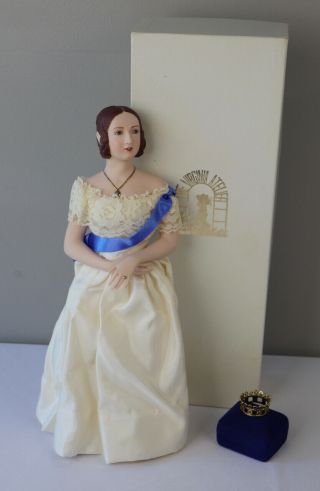 1994 Ufdc Boxed Doll Queen Victoria Virginia Orenys Atelier Porcelain