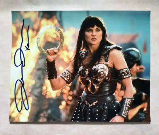 Lucy Lawless Hand Signed 8x10 Photo Xena Warrior Princess