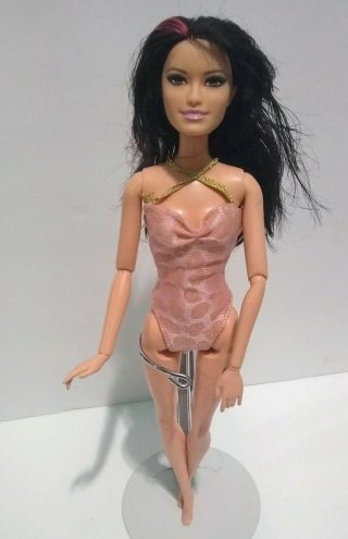 2018 Mattel Articulated Brunette Barbie Doll With Pink Streaks Teresa Barbie