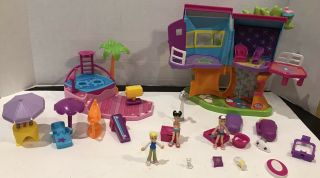 Polly Pocket Magnetic Treetop Clubhouse & Pool Playset 2002 With Accessories