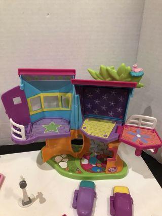 Polly Pocket Magnetic Treetop ClubHouse & Pool Playset 2002 with Accessories 2
