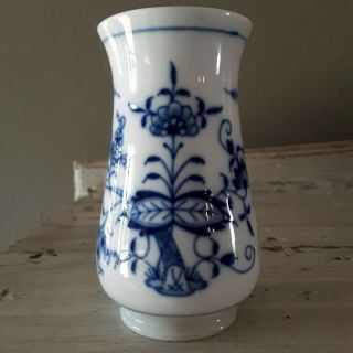Vintage Meissen Porcelain Blue Onion Pattern Small Vase