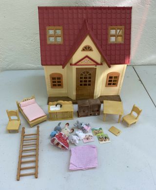 Calico Critters Epoch Cozy Cottage House Furniture Bunny Rabbit Sylvania Family