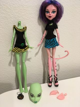 Monster High Create A Monster Cat & Witch Girl Dolls Starter Pack Cam Mattel