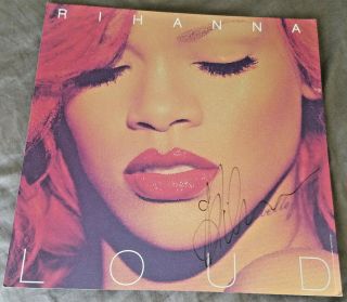 Rihanna ‘loud’ Signed Vinyl Lp Cover Autographed