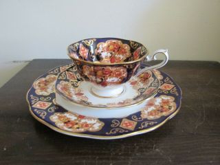 Royal Albert Heirloom England Porcelain Trio Tea Cup And Saucer Salad Plate