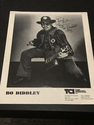 Bo Diddley Signed Autographed 8 " X10 " B&w Photo Record Label Promo