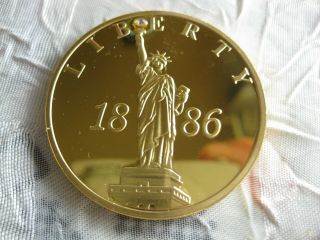 24k Gold Statue Of Liberty “1886” 24k Gold Coin W/ Swarovski Crystal Inlay