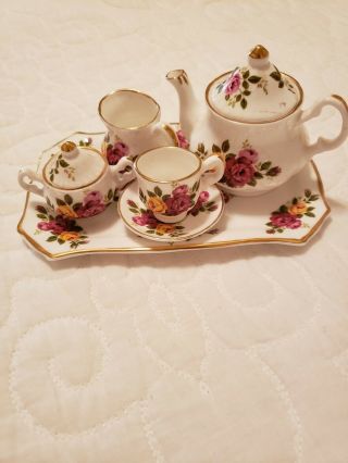 Vtg Royal Albert Old Country Roses Mini Child’s Tea Set England
