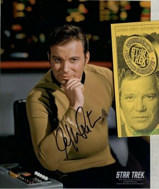 Signed William Shatner As Captain Kirk On Star Trek Autographed 8x10 Photo