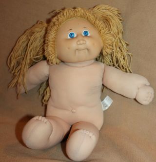 Vintage Cabbage Patch Girl Doll Blonde Hair Blue Eyes 1982