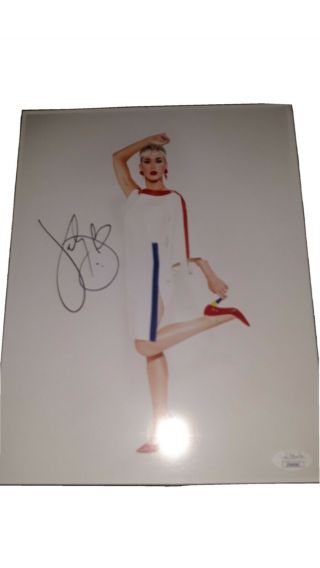 Katy Perry Color 8x10 Autographed Photo With Psa/dna