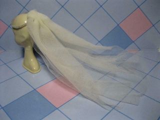 Vintage 1962 Barbie Doll Brides Dream Wedding Dress Clothing 947 - Beaded Veil