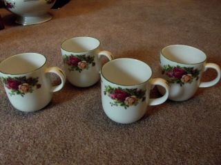 Set (4) Cups Mugs Tea Coffee 3 - 5/8 " Royal Albert Old Country Roses Green Trim