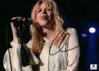Courtney Love Signed Autographed 8x10 Photo Hole Singing Tongue Out Gv806291