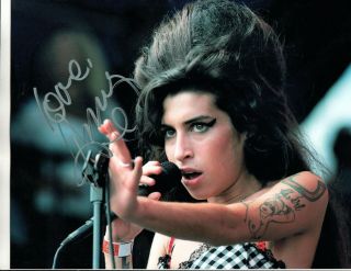 Amy Winehouse Sultry Young Photo Hand Signed W - Singer - Musician - Writer
