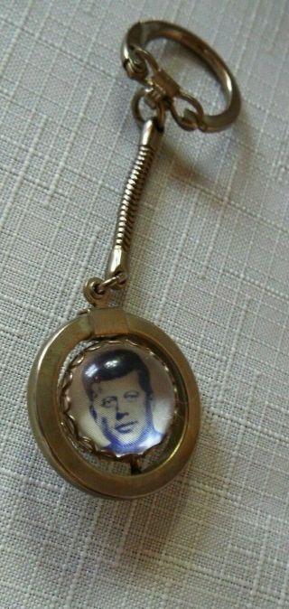 RARE JOHN F.  KENNEDY PICTURE AND QUOTE KEY CHAIN READ LOOK 3
