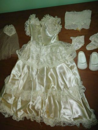 Vintage Doll Wedding Bridal Gown Dress Ivory Satin Lace Shoes Socks Veil READ 2