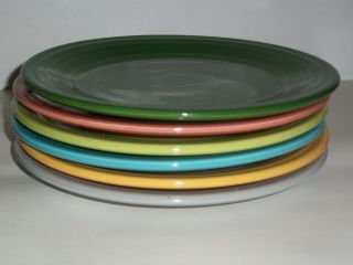 Six (6) Vintage Fiesta Ware Dinner Plates - 9 1/2 " Dia - No Utensil Marks