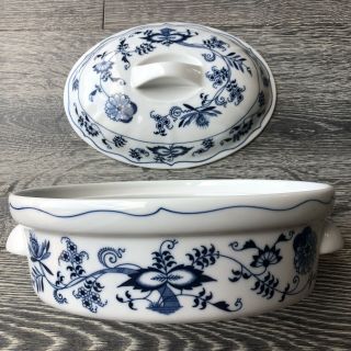 Vintage Blue Danube Japan Oval Casserole Dish W/ Lid Cover Blue Onion Porcelain
