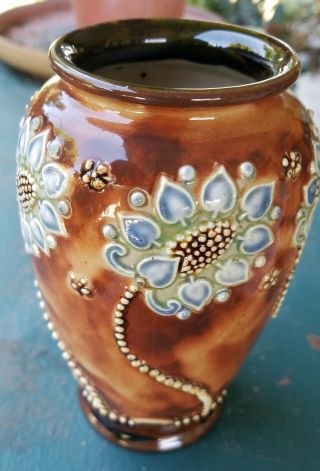 Royal Doulton Lambeth Art Nouveau Pottery Stoneware Vase1902 Pearl Decorated 3
