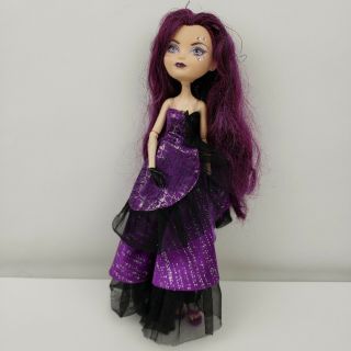 Ever After High Doll Thronecoming Raven Queen W/ Outfit Shoes Mattel 2012