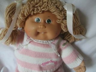 Vintage 16 " Coleco 1982 Cabbage Patch Kid Doll Teeth Pigtails Green Eyes