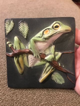 Unique Frog On Tree Limb Mold 3 - D Pottery Clay Tile Plaque Plate 4”x4” (sb)