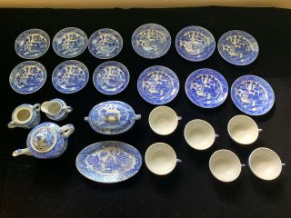 25 Piece Vintage Blue Willow Child’s Tea Set Made In Japan
