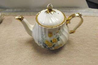 Sadler England Teapot Yellow Roses Rare Round Vntg Gold Round Pot Was $99 Now 50