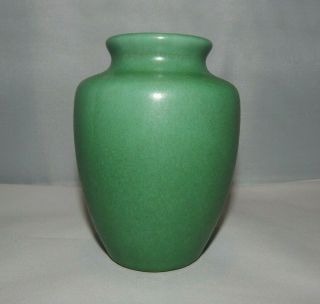 Vtg Early Camark Pottery Small Cabinet Vase Matte Green Arts & Crafts Arkansas
