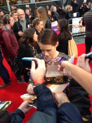 Claire Foy The Crown Autographed Signed 8x10 Photo O15 2