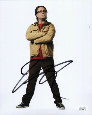 Johnny Galecki Authentic Hand - Signed " The Big Bang Theory " 8x10 Photo (jsa)