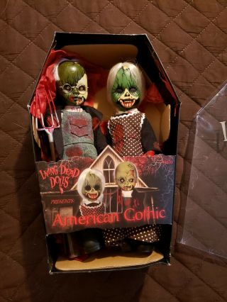 Living Dead Dolls American Gothic Horror 93670 Spencers Exclusive Nib