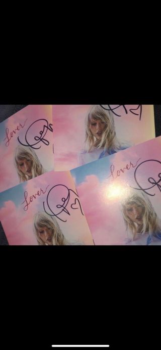 Taylor Swift Autographed Hand Signed Photo 8.  5x11