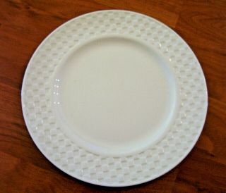 1 Dinner Plate Wedgwood Weekday Weekend White England Day And Night