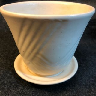 Vintage Brush / Mccoy Art Deco Pottery Chevron Design Flower Pot