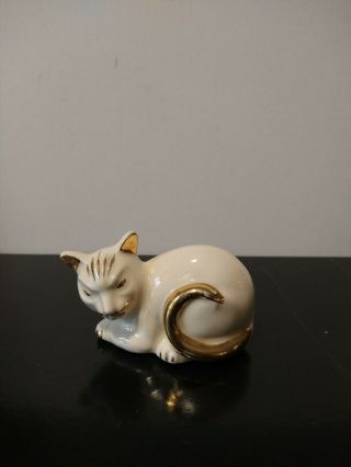 Vintage Homer Laughlin Harlequin Maverick White Cat Fiesta Pottery W/ Gold Trim