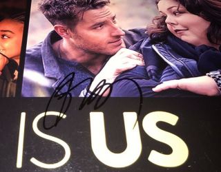 Milo Ventimiglia Mandy Moore Justin Hartley This Is Us Signed 11x14 Photo 2