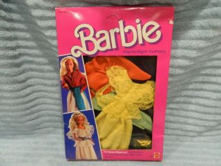 Barbie Day To Night Fashions Tv News Reporter Mib1984